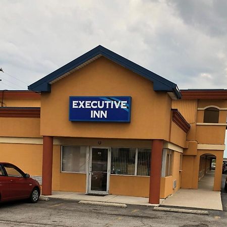 פורט וויין Executive Inn מראה חיצוני תמונה