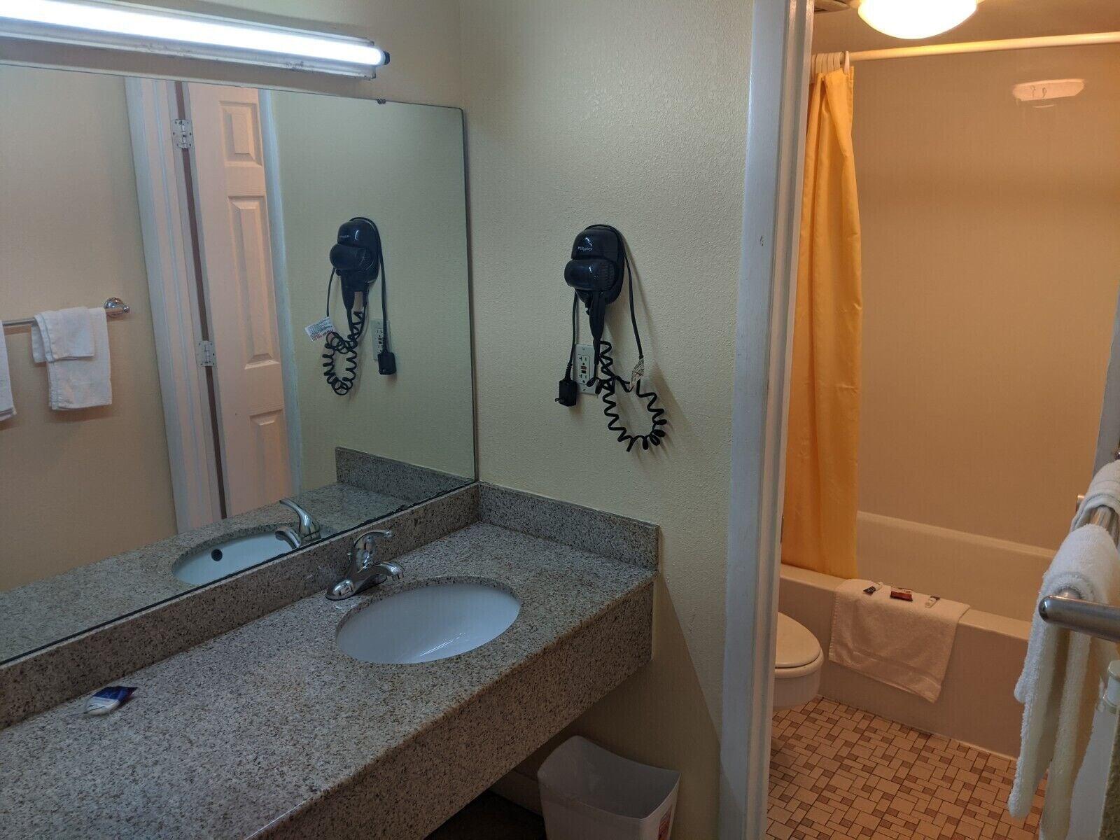 פורט וויין Executive Inn מראה חיצוני תמונה