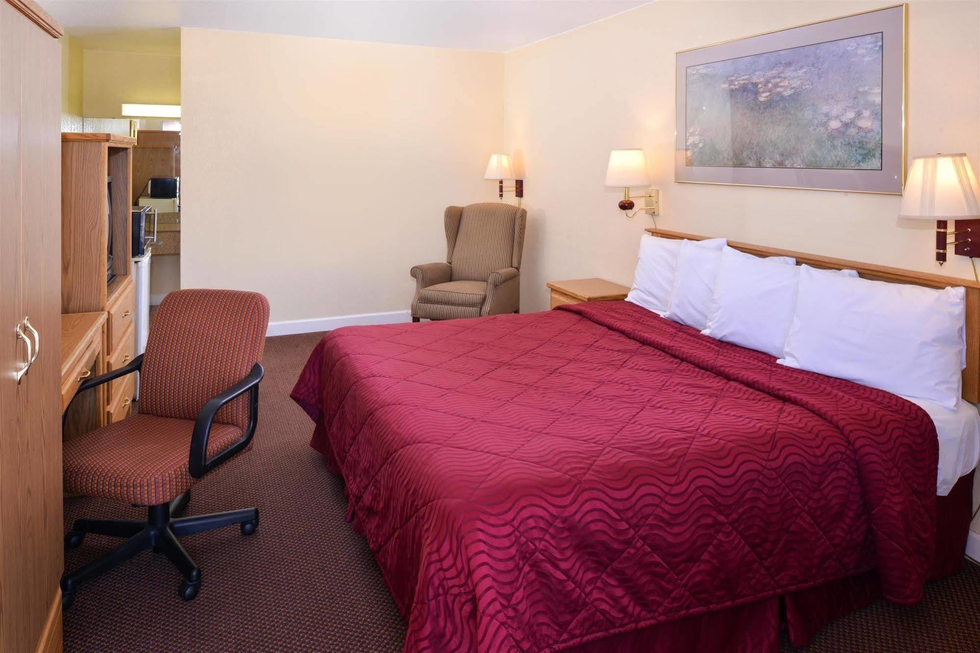 פורט וויין Executive Inn מראה חיצוני תמונה